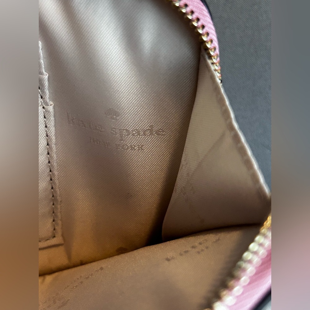 Kate Spade New York Pink Lucy Glitter L-Zip Wristlet Preppy Luxury - Picture 9 of 10